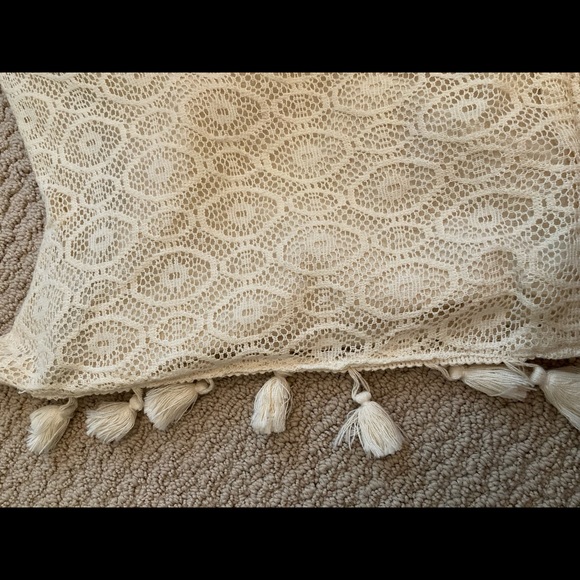 Bohemian Crochet Lace Crossbody Satchel Purse - Picture 4 of 5